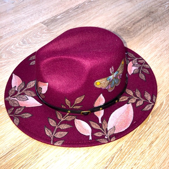 Custom painted floral summer hat - Picture 3 of 3